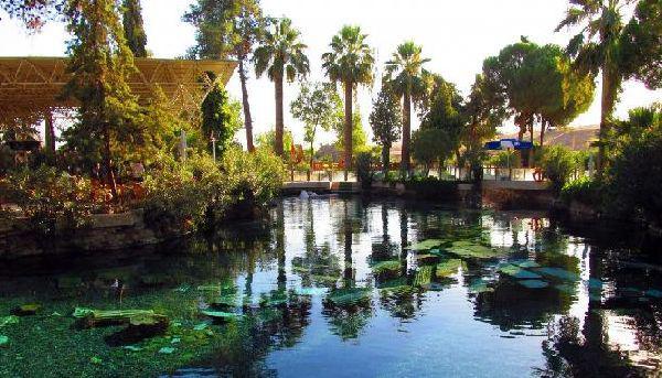 Бассейн Клеопатры фото