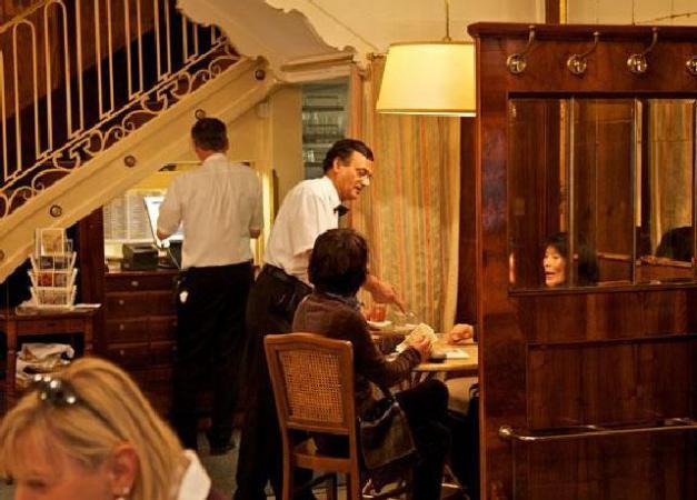 Cafe Tomaselli (Томаселли) Зальцбург