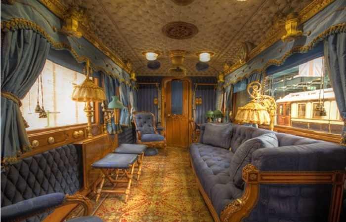 Тур Дворец на колесах