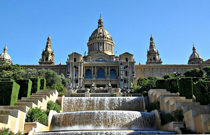 Каталония стала еще популярней у российских туристов