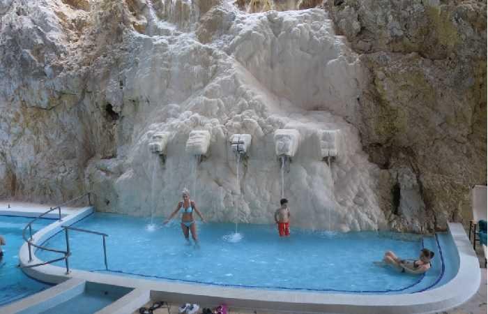 Мишкольц Тапольца термальные источники, фото