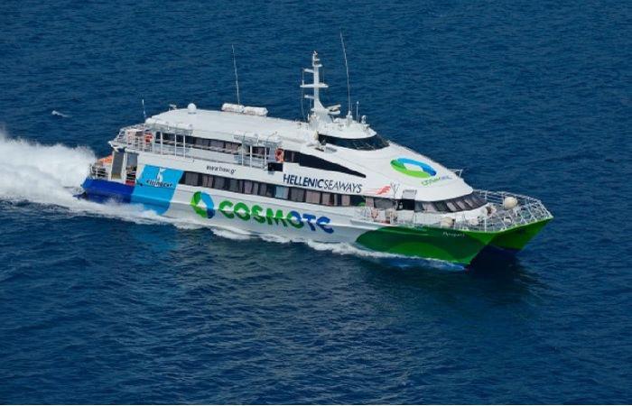 Паромы на острова Спорады из Салоник