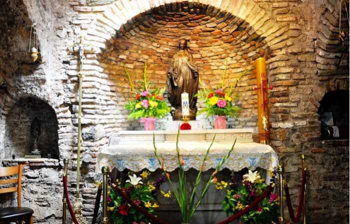 Дом Богородицы в Эфесе