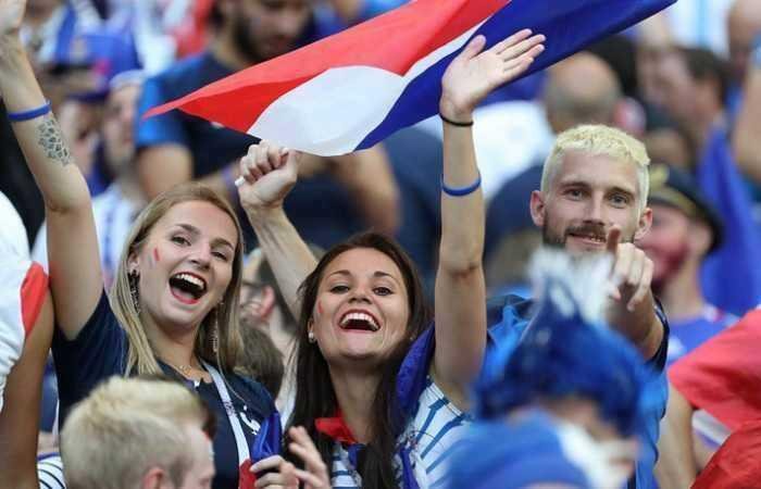 Футбол сегодня - матч 1/2 финала ЧМ 2018 10 июля фото