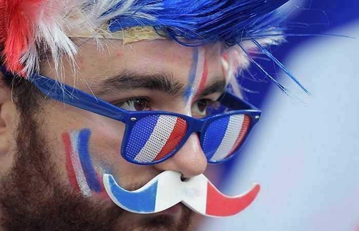 Футбол сегодня - матчи плей офф 1/8 финала ЧМ 2018 30 июня фото