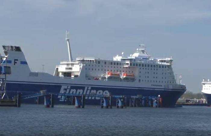 Паром Хельсинки Травемюнде