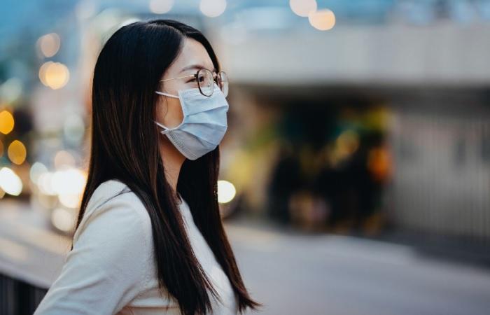 Коронавирус : Япония закрывает Диснейленд и школы