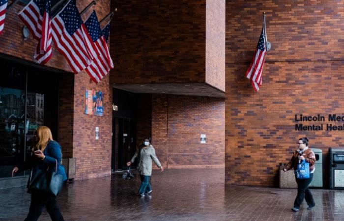 Гавайи вводят карантин для всех прибывших