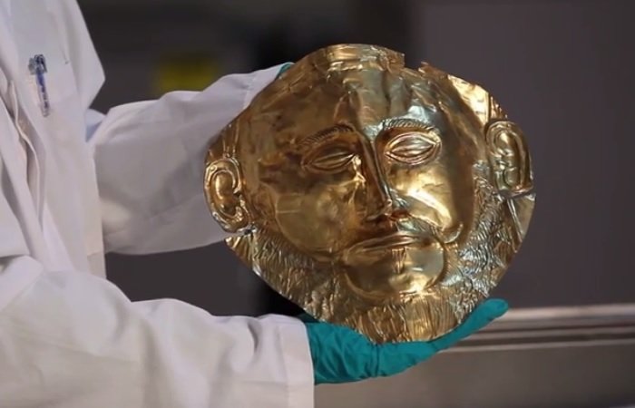 Национальный археологический музей в Афинах - золотая маска Агамемнона 