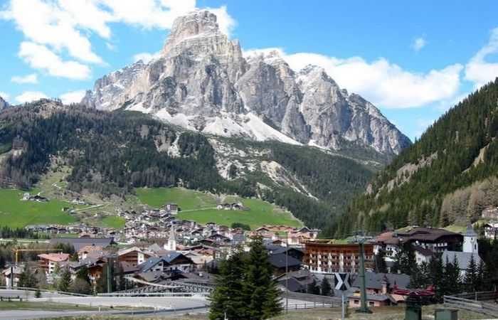Доломитовые Альпы Италии, Корвара
