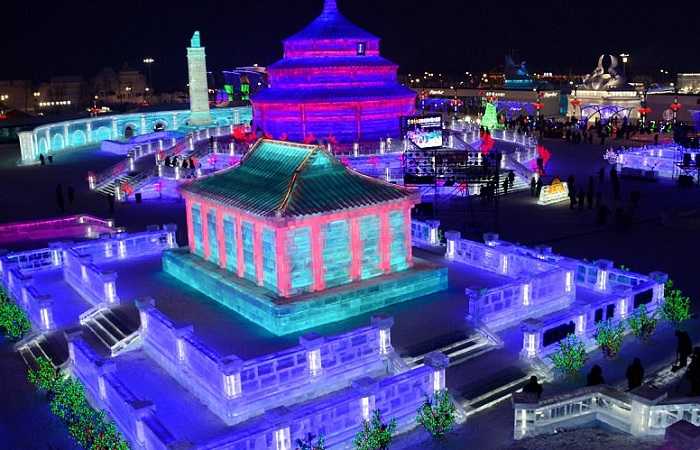 Пагоды из льда и снега, фестиваль в Харбине 2020