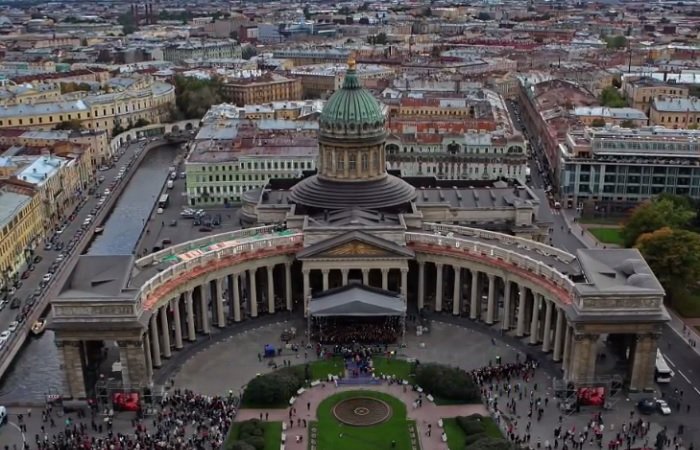 Где можно погулять в Питере, Казанский собор фото