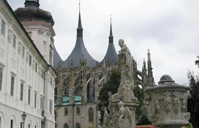 Из Праги в Дрезден, Кутна Гора церковь святой Варвары
