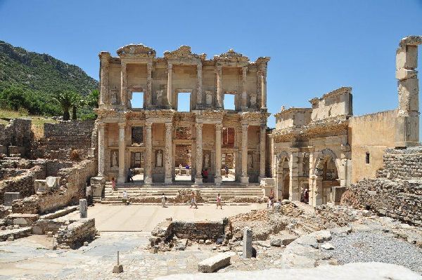 Экскурсии в Памуккале, древний город Эфес
