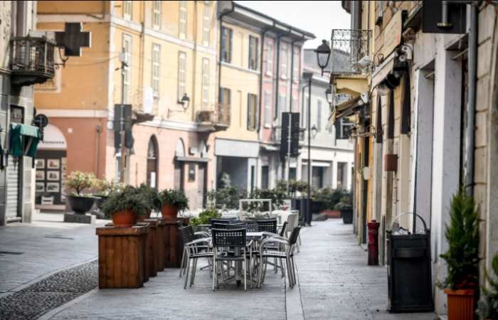 Пустые улицы в городах Италии из-за коронавируса