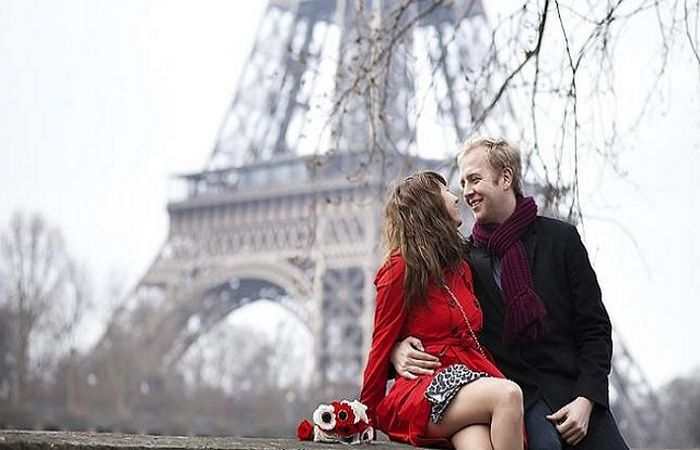 Эфелева башня и любовь в Париже