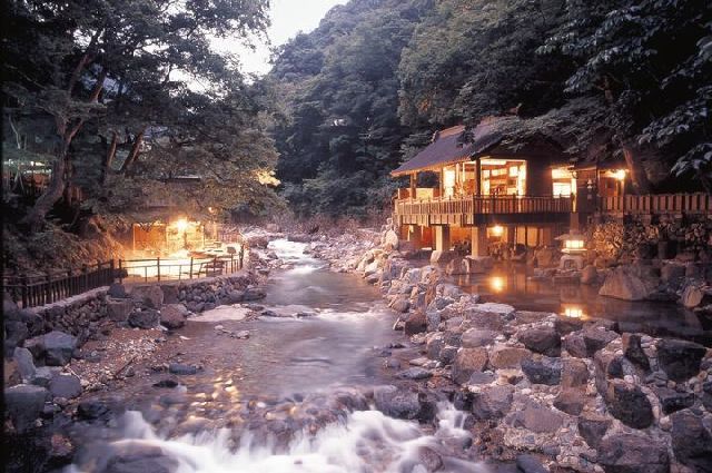 Лучшие термальные курорты, Takaragawa Onsen