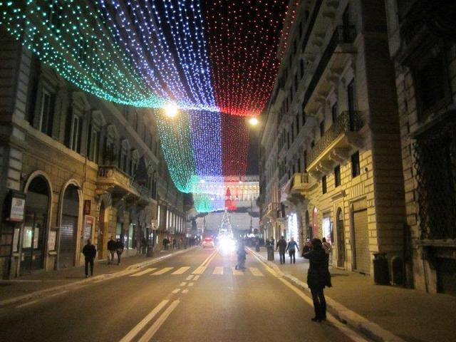Новогодний Рим фото праздничных улиц