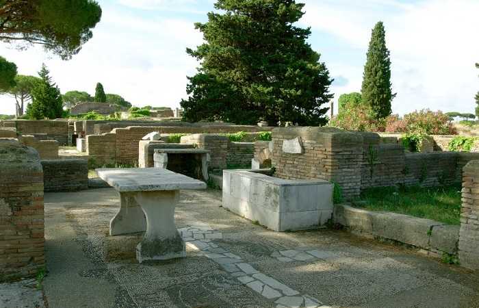 Античная Остия возле Рима