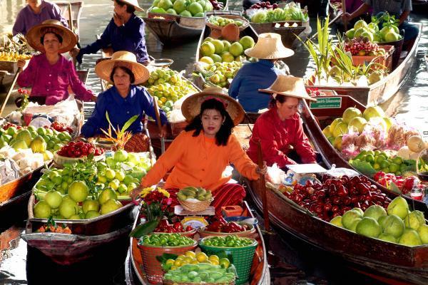 Отдых в экзотических странах, плавучий рынок Тайланд