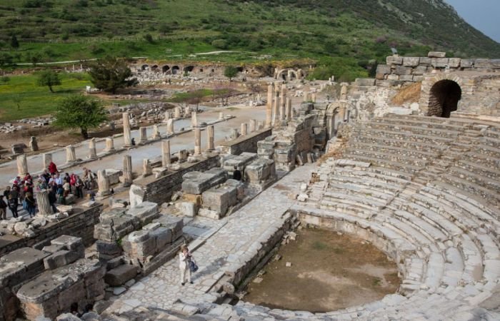 Театр Одеон, античный Эфес