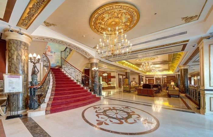 Лучшие отели Дубая для шопинга, Royal Ascot Hotel фото