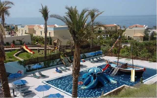  Radisson Blu Beach Resort 5*, Средиземное море отдых с детьми