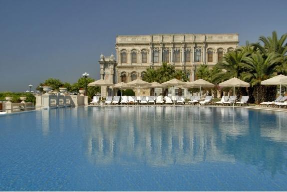 Самые лучшие отели Стамбула, Сiragan Palace Kempinski Istanbul