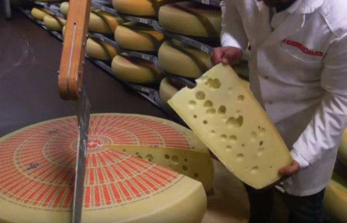 Швейцария кратко: сыр эмменталер